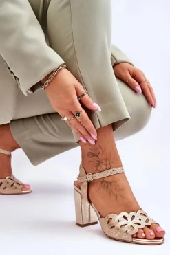 Sandały Ażurowe|Sandały Na Obcasie><noscript><img width=