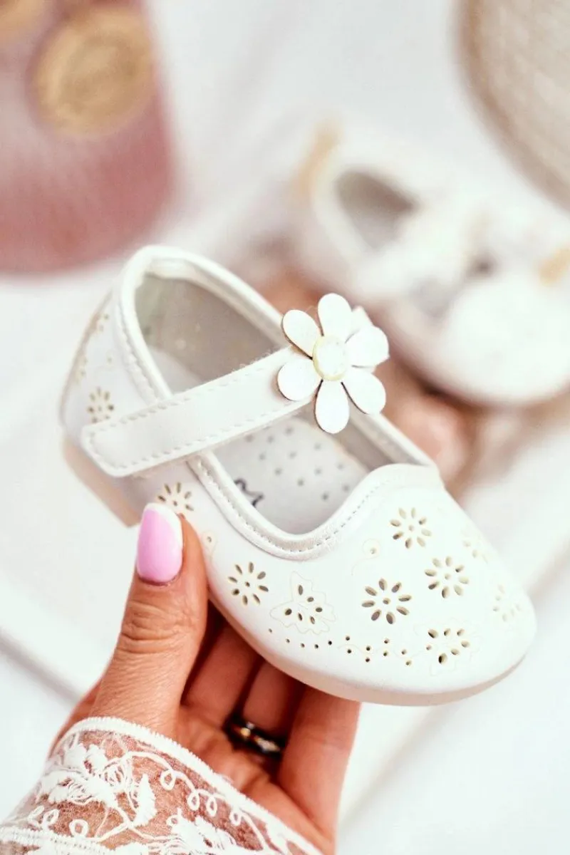 Balerinki Dziecięce>Boto Balerinki Dziecięce na Rzepy Kwiatuszek Białe Flored