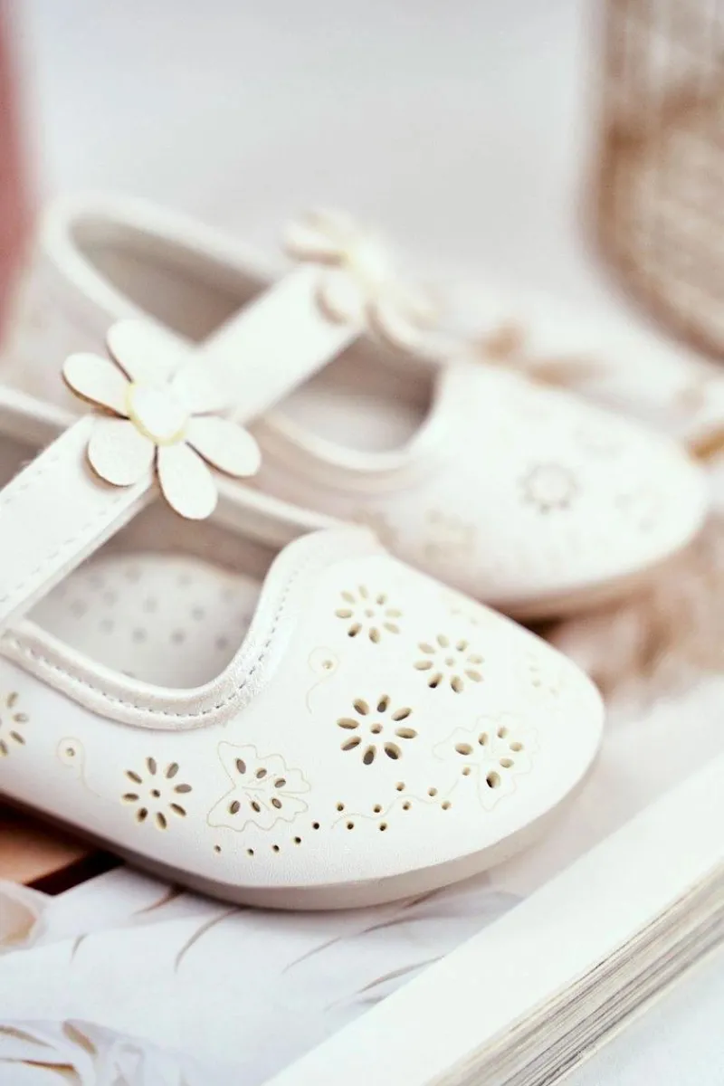 Balerinki Dziecięce>Boto Balerinki Dziecięce na Rzepy Kwiatuszek Białe Flored