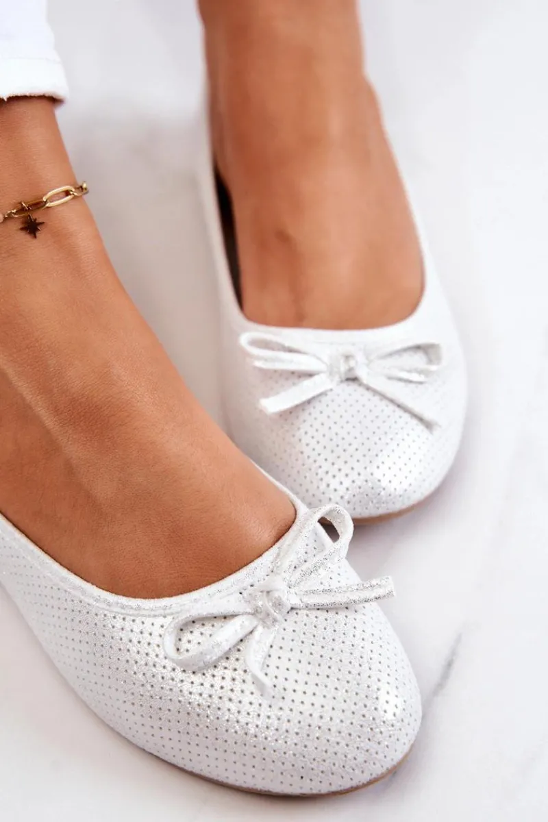 Baleriny Klasyczne>Evento Baleriny Damskie Klasyczne Profilowana Wkładka Białe Fimme Biały