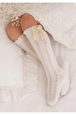 Clearance Milena Bawełniane Dziecięce Podkolanówki Ażurowe Z Kokardką Ecru