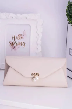 Sale Boto Beżowa Kopertówka Złoty Łańcuch Perły