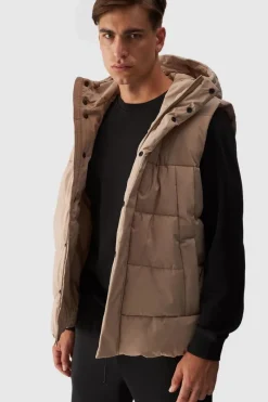 Kurtki Męskie|Odzież 4F></noscript>4F Bezrękawnik Puchowy Męski Z Kapturem WAW24TVJAM144-83S Beżowy