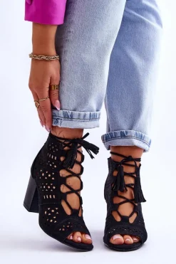 Hot Boto Botki Ażurowe Na Obcasie Czarne Letya