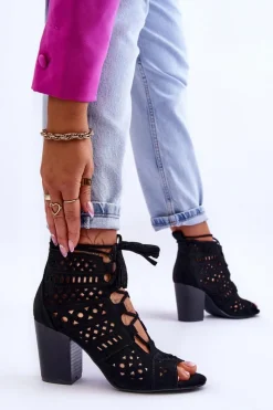 Hot Boto Botki Ażurowe Na Obcasie Czarne Letya