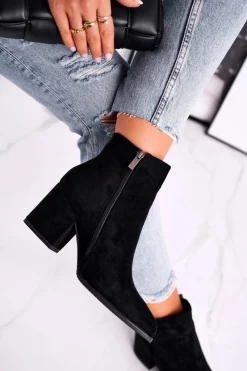 Botki Na Słupku|Czarne Botki><noscript><img width=