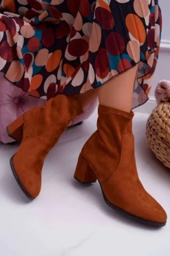 Botki Na Słupku|Brązowe I Beżowe Botki><noscript><img width=