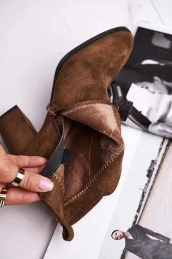 Botki Na Słupku|Czarne Botki><noscript><img width=