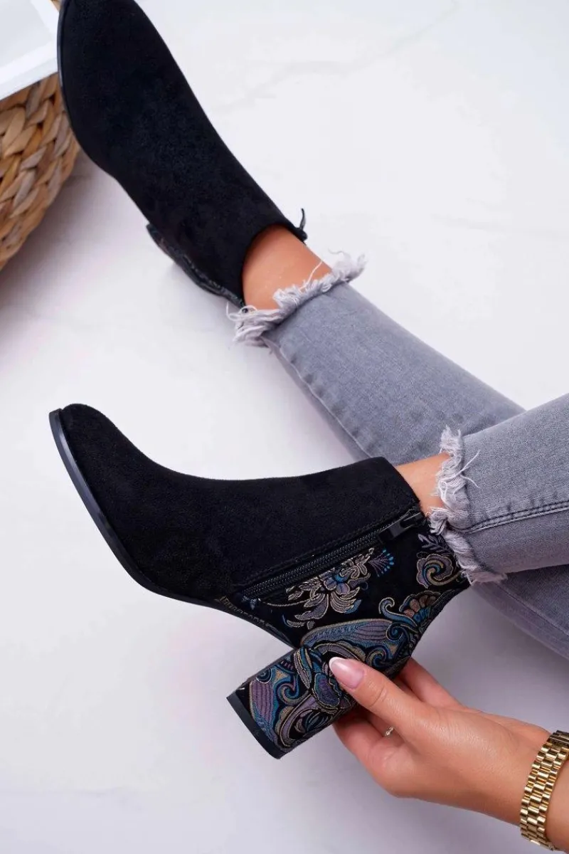 Botki Na Słupku|Czarne Botki>Buty Sergio Leone Botki Damskie Na Słupku Sergio Leone W Kwiaty Folk Czarne Eros2