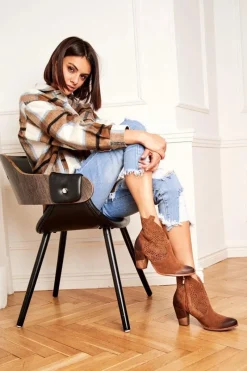 Botki Wiosenne|Botki Na Słupku><noscript><img width=