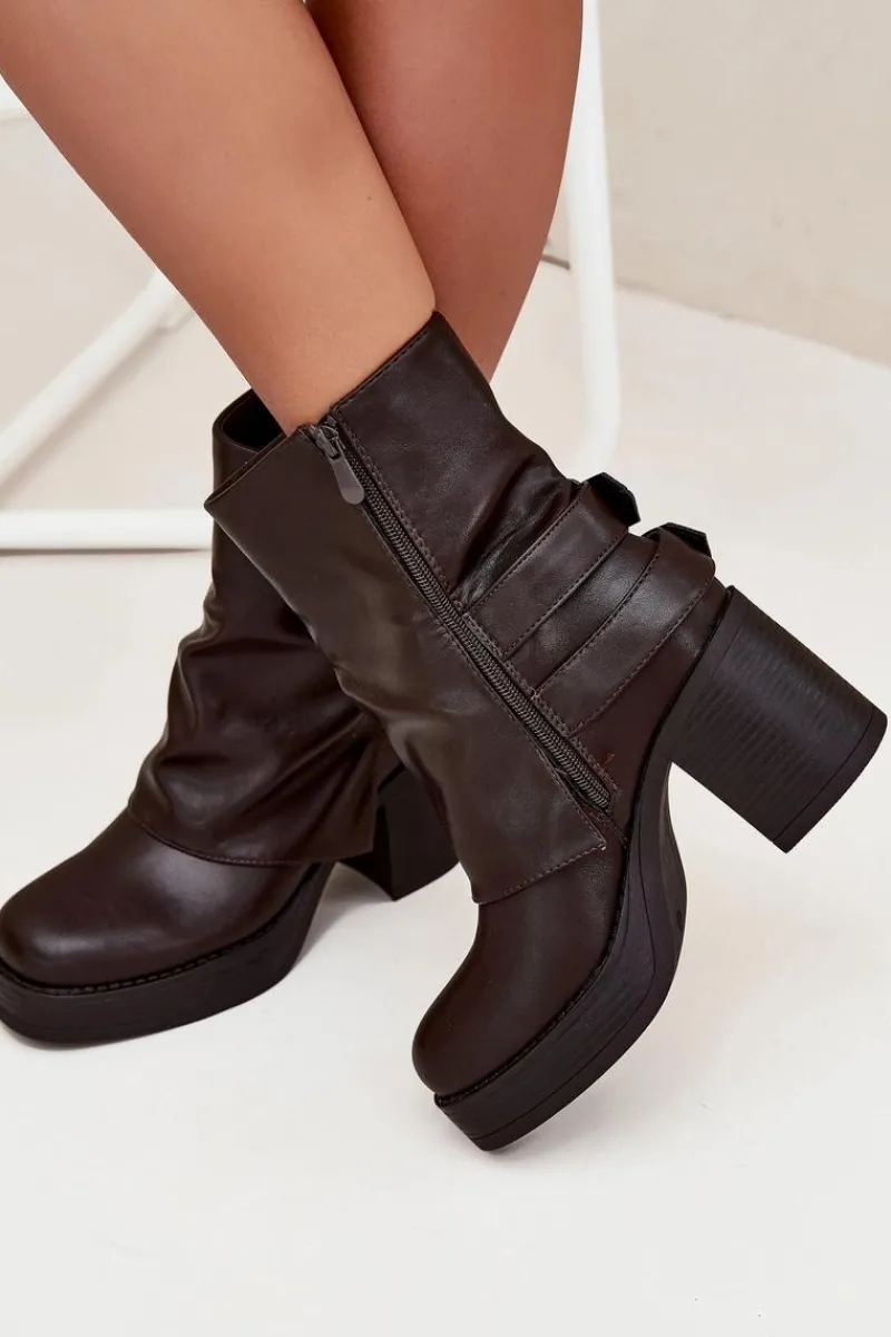 Botki Damskie Na Słupku Z Klamrami Czekoladowe Marena Damskie Botki Na Obcasie