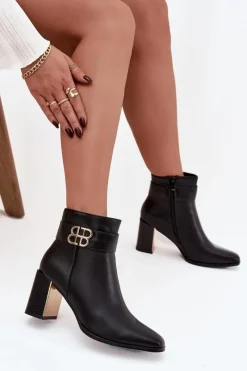 Boto Botki Damskie Na Słupku Z Paskiem I Złotym Detalem Czarne Galinne Czarny