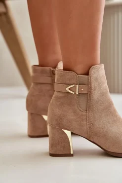 Botki Na Słupku|Brązowe I Beżowe Botki><noscript><img width=