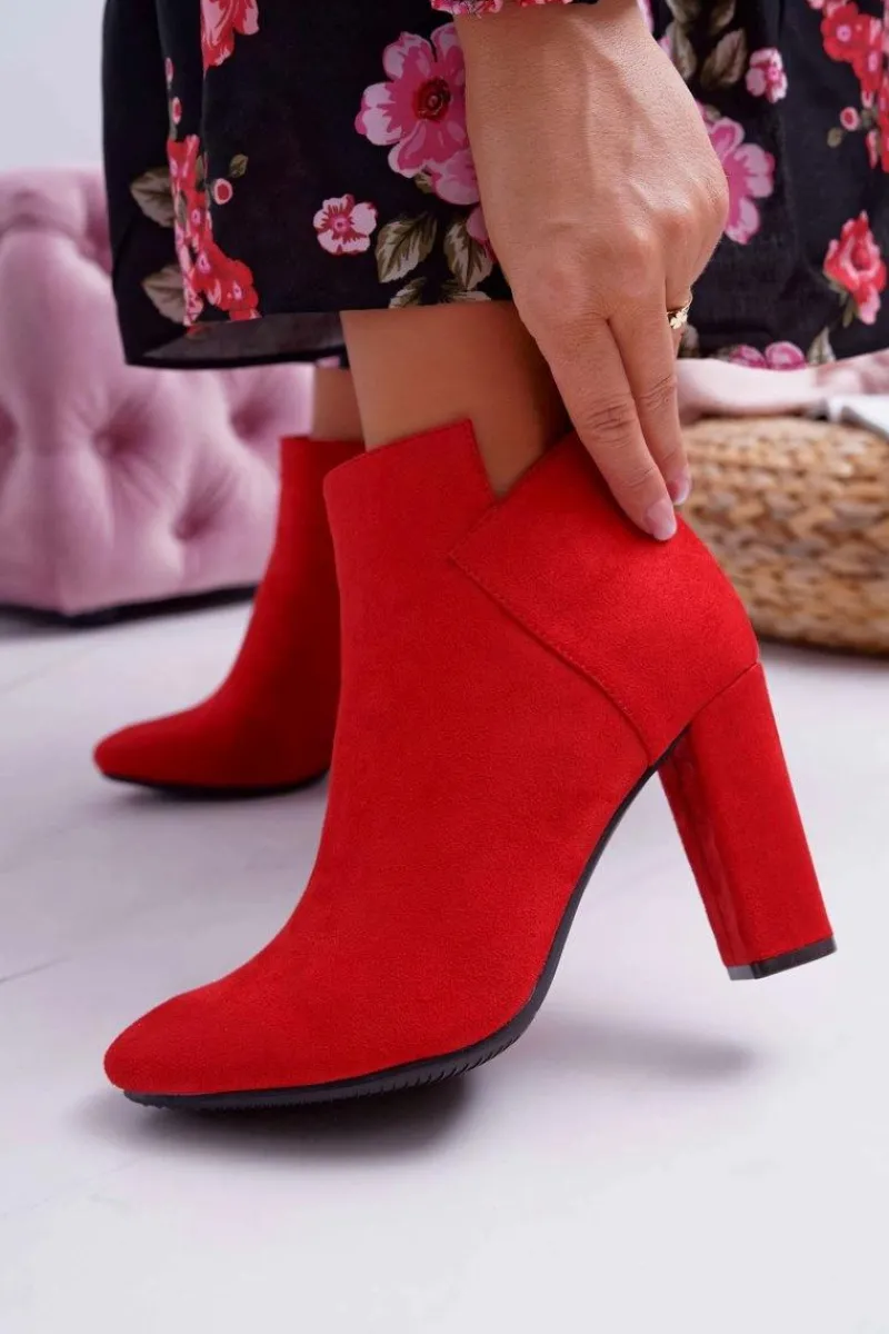 Outlet Buty damskie Vinceza Botki Damskie Na Słupku Zamszowe Czerwone Ruffle