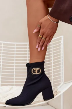 Botki Na Słupku|Brązowe I Beżowe Botki><noscript><img width=