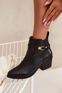 New Boto Botki Damskie Na Zamek Z Paseczkiem I Złotym Detalem Czarne Zelinae Czarny