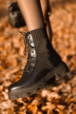 Botki Sznurowane|Czarne Botki><noscript><img width=