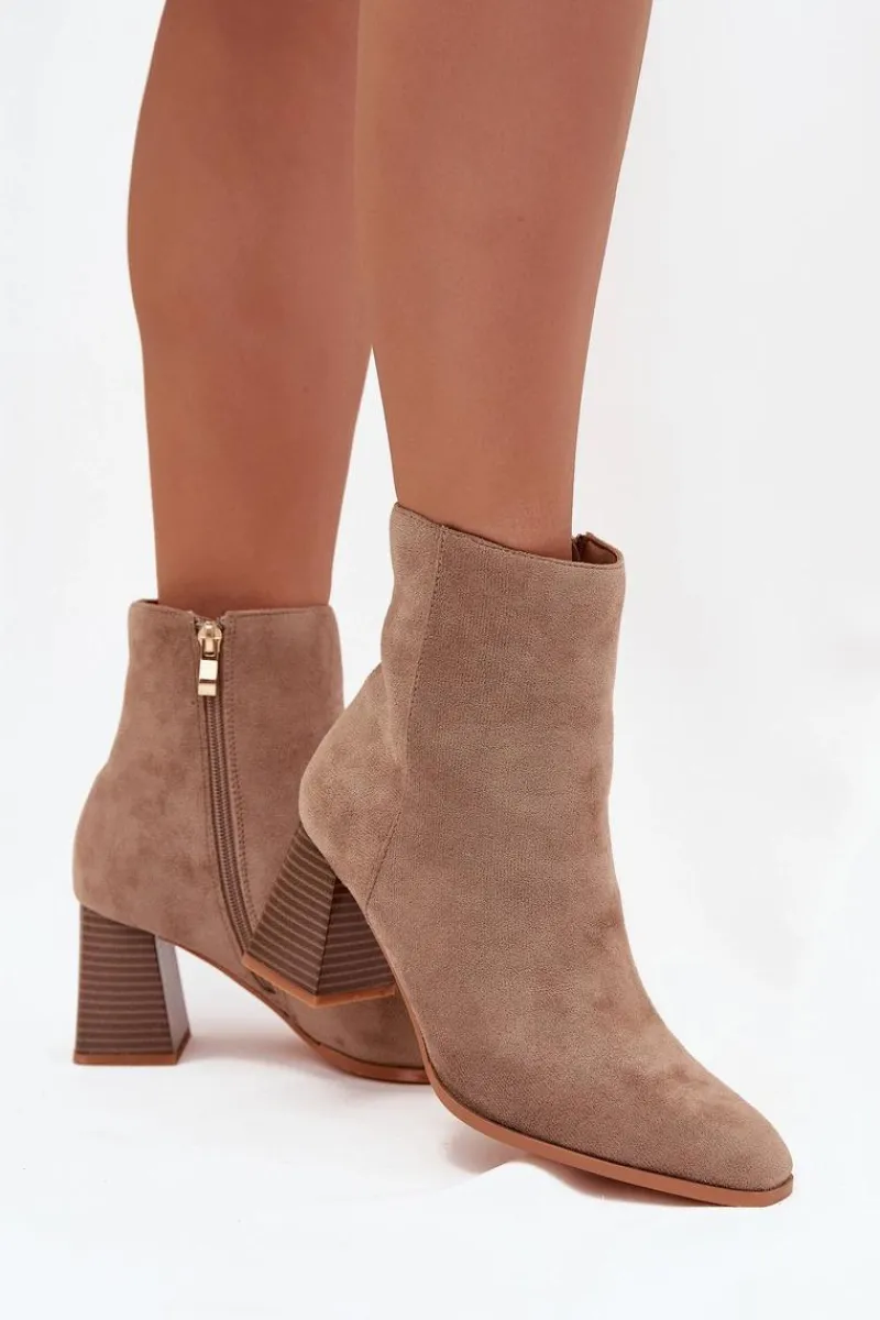 Sale Botki Damskie Z Eko Zamszu Na Słupku Zamek Beżowe Zelita Damskie Botki Na Słupku|Botki Na Obcasie