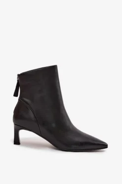 Sale Damskie buty S.Barski Botki Damskie Z Naturalnej Skóry Na Obcasie D&A CR52-661 Czarne Czarny