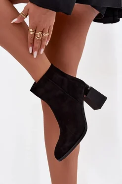 Botki Ocieplane|Botki Skórzane>D&A Botki Damskie Z Naturalnego Zamszu Na Słupku Ocieplane CR52-718 Czarne Czarny