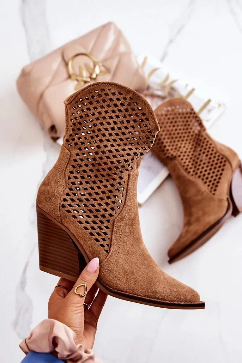 Kozaki Zamszowe|Botki Wiosenne>Boto Botki Kowbojki Ażurowe Na Słupku Camel Caroline