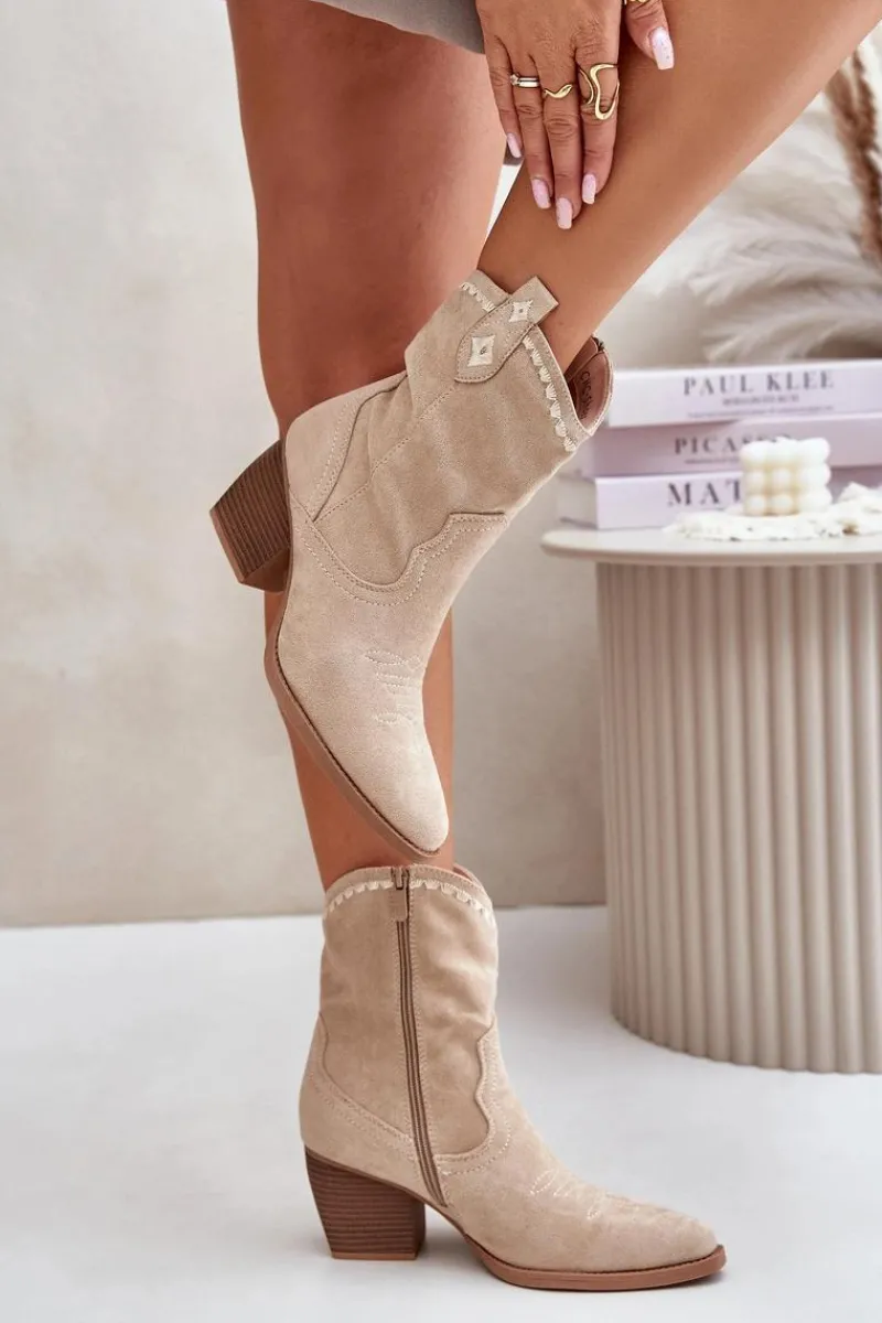 Botki Na Słupku|Brązowe I Beżowe Botki>Boto Botki Kowbojki Na Słupku Z Eko Zamszu Jasnobeżowe Narinae