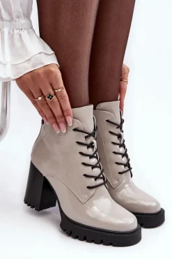 Online Damskie buty S.Barski Botki Lakierowane Na Słupku Ocieplane Jasnoszare S.Barski MR870-54