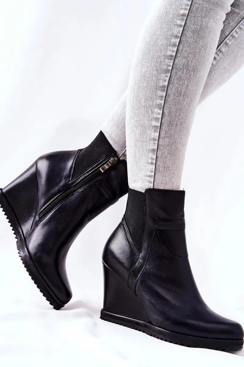 Best Monnari Botki Na Koturnie 1010-020 Czarne