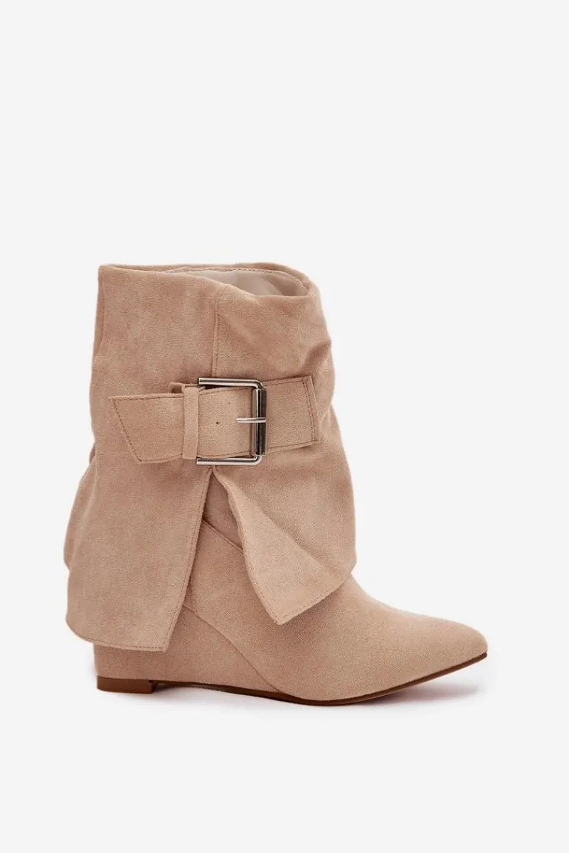 Sale Boto Botki Na Koturnie Z Wywiniętą Cholewką I Klamrą Eko Zamszowe Beżowe Vortinia