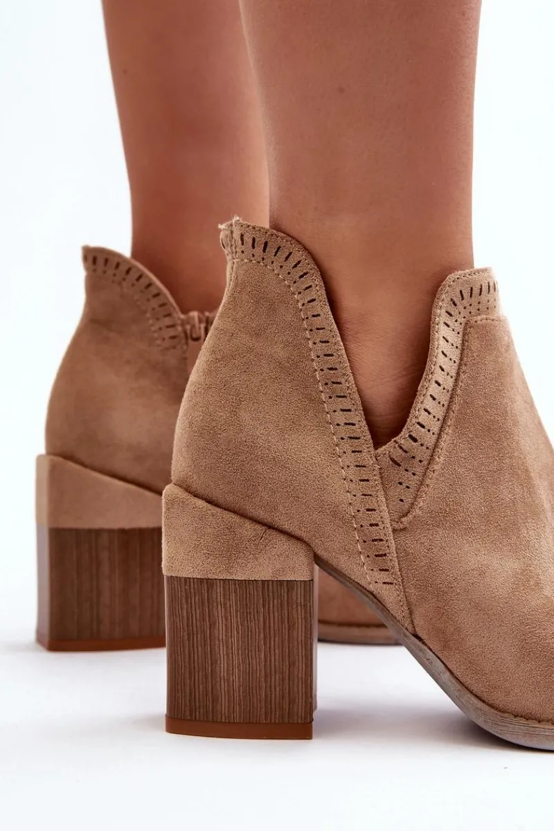 Outlet Botki Na Masywnym Słupku Z Wycięciem Beżowe Jolnima Damskie Botki Wiosenne|Botki Na Słupku