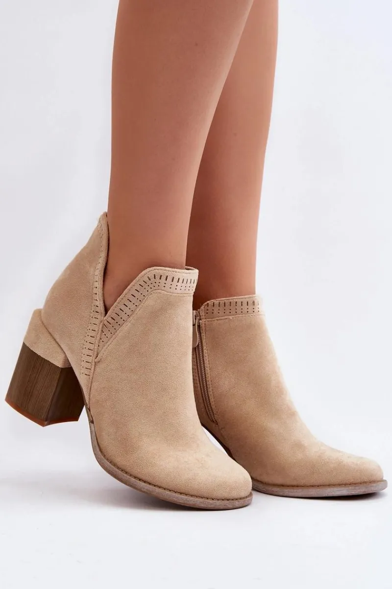 Botki Wiosenne|Botki Na Słupku>Boto Botki Na Masywnym Słupku Z Wycięciem Jasnobeżowe Jolnima