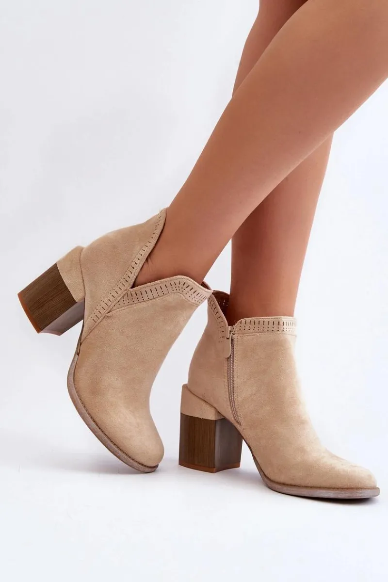 Botki Wiosenne|Botki Na Słupku>Boto Botki Na Masywnym Słupku Z Wycięciem Jasnobeżowe Jolnima