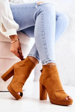 Botki Na Słupku|Czarne Botki></noscript>Boto Botki Na Słupku Odkryte Palce Camel Adore