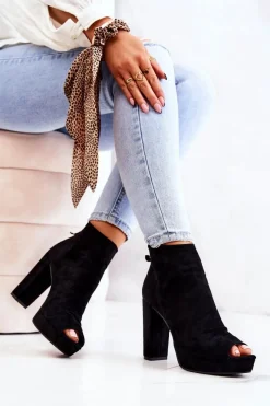 Discount Boto Botki Na Słupku Odkryte Palce Czarne Adore