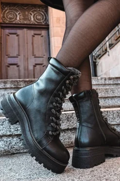 Sale Boto Botki Trapery Damskie Z Eko Skóry Czarne Bellora Czarny