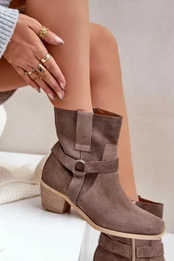 Botki Na Słupku|Brązowe I Beżowe Botki><noscript><img width=