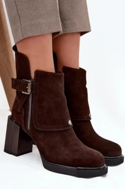 Botki Ocieplane|Botki Skórzane></noscript>Buty damskie Vinceza Botki Z Naturalnego Zamszu Na Słupku Z Klamrą Vinceza 91152 Czekoladowe