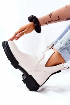 New Boto Botki Z Wycięciem Na Suwak Białe Corano