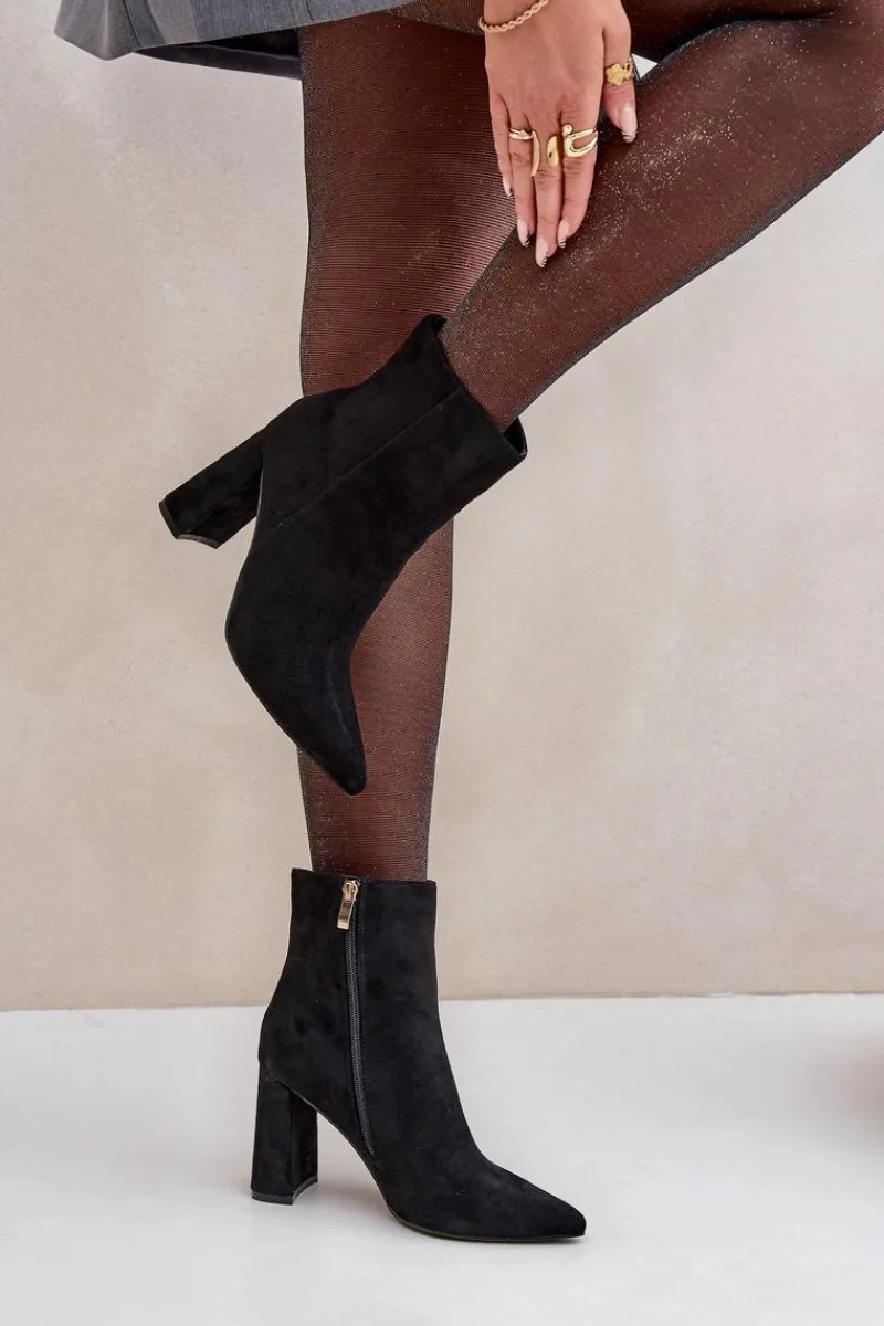 Online Boto Botki Ze Szpiczastymi Noskami Na Słupku Eko Zamszowe Czarne Artolla