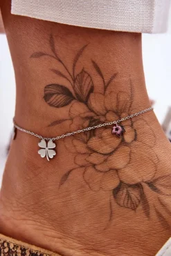 Bransoletki>Glam Chic Bransoletka Na Nogę Z Modnymi Zawieszkami Srebrna