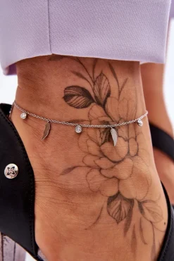 Sale Glam Chic Bransoletka Na Nogę Z Piórkami Oraz Cyrkoniami Srebrna