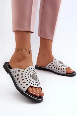 Outlet Błyszczące Klapki Damskie Na Płaskim Obcasie Z Ozdobą Srebrne Ebirena Damskie Klapki Damskie Klasyczne