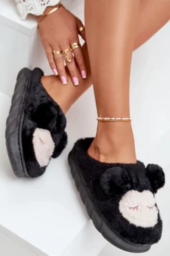 Kapcie Klasyczne>Boto Ciepłe Futrzane Kapcie Damskie Czarne Jozelinetta Czarny