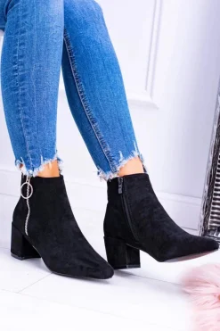 Sale Boto Czarne Zamszowe Botki Na Słupku w Szpic Jonnes