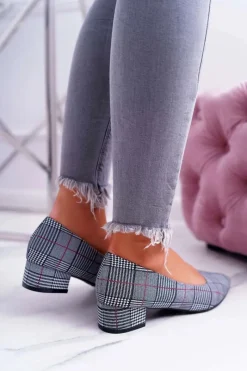 Czółenka Na Słupku><noscript><img width=