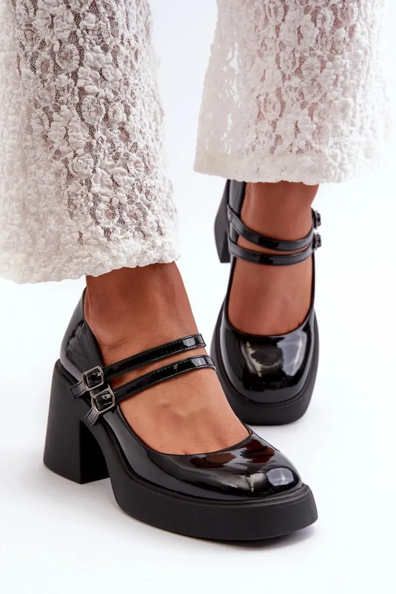 Czółenka Na Platformie|Czółenka Na Słupku>Boto Czółenka Na Masywnym Obcasie Lakierowane Czarne Halmina