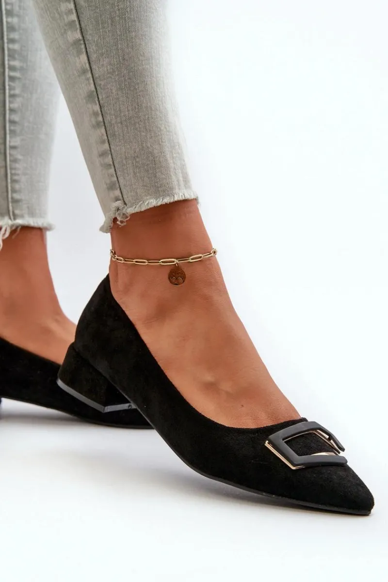 Discount Czółenka Na Niskim Obcasie Z Ozdobą Eko Zamszowe S.Barski KV27-034 Czarne Damskie Czółenka Klasyczne