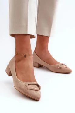 Discount Damskie buty S.Barski Czółenka Na Niskim Obcasie Z Ozdobą Eko Zamszowe S.Barski KV27-034 Beżowe Beżowy