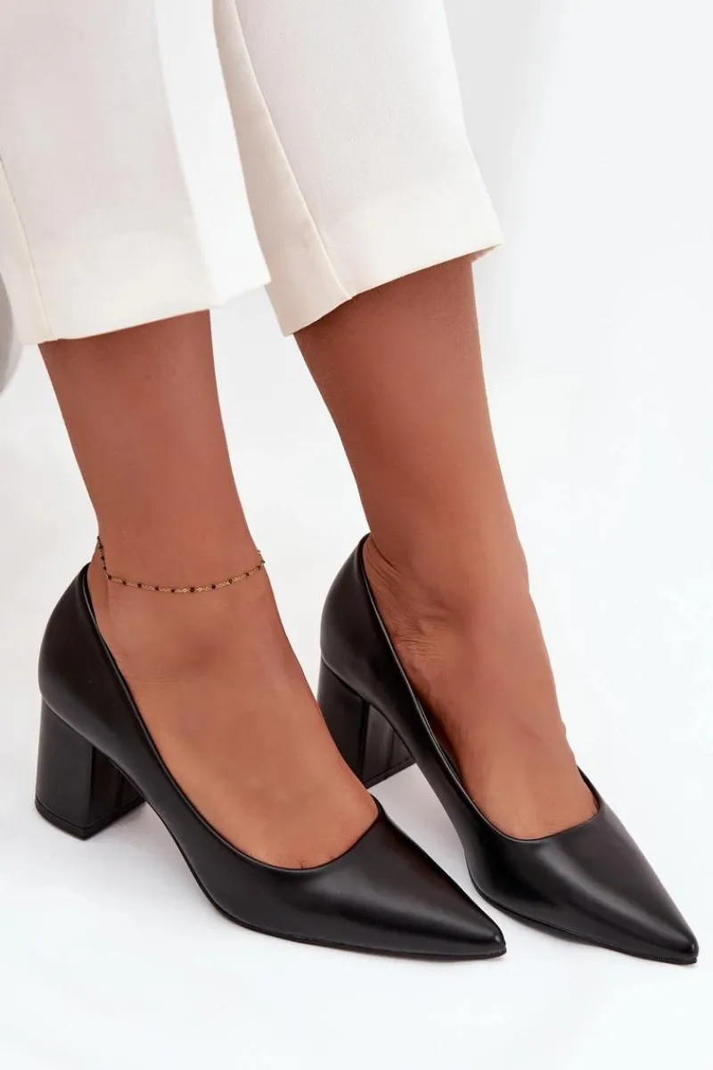 Online Czółenka Na Słupkowym Obcasie Ze Szpiczastymi Noskami Czarne Ryvessa Damskie Czółenka Klasyczne