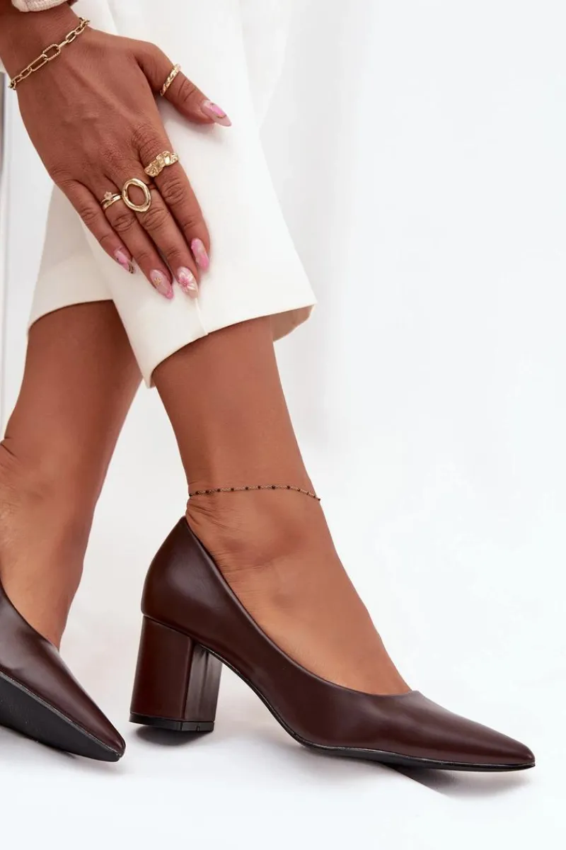 Czółenka Klasyczne>Boto Czółenka Na Słupkowym Obcasie Ze Szpiczastymi Noskami Czekoladowe Ryvessa